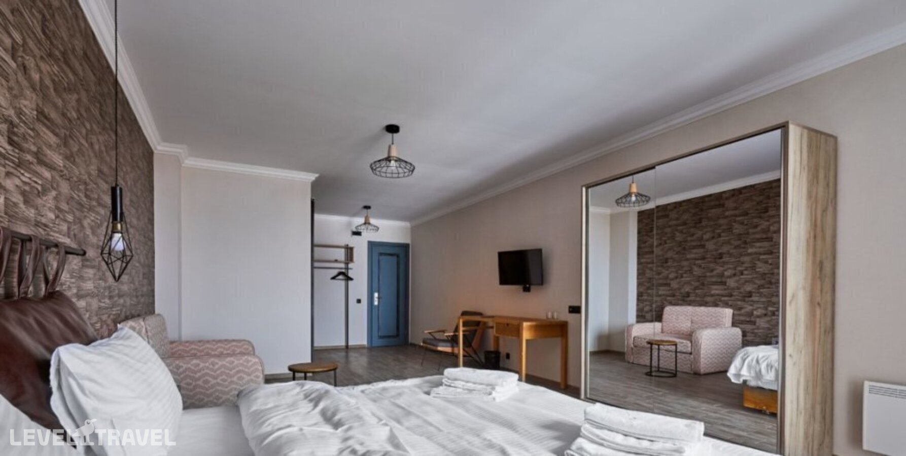фотографии номера Стандартный номер отеля Gudauri Loft в Грузия(Гудаури) - фото №3