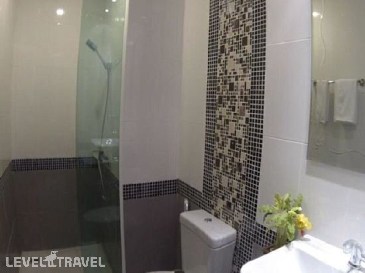 фотографии номера Улучшенный номер отеля Patong Mansion Hotel в Таиланд(Патонг Бич) - фото №12