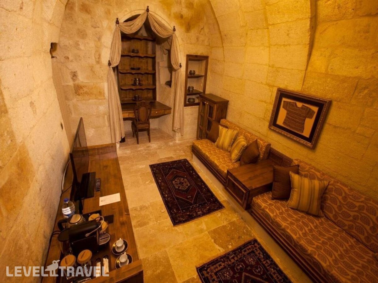 фотографии номера Люкс отеля Kayakapi Premium Caves Cappadocia Hotel в Турция(Ургюп) - фото №8