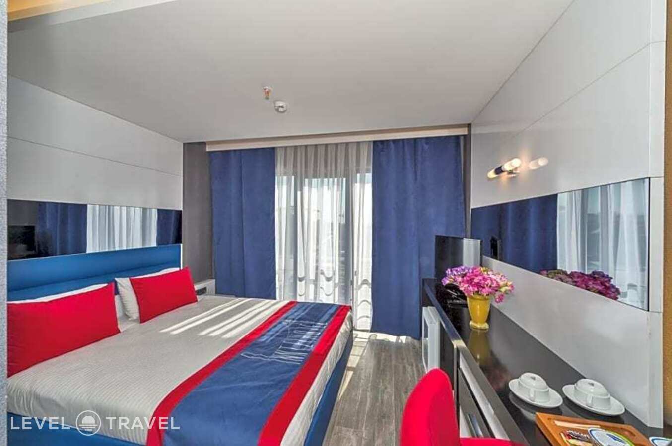фотографии номера Стандартный номер отеля Inntel Hotel Istanbul в Турция(Таксим) - фото №7