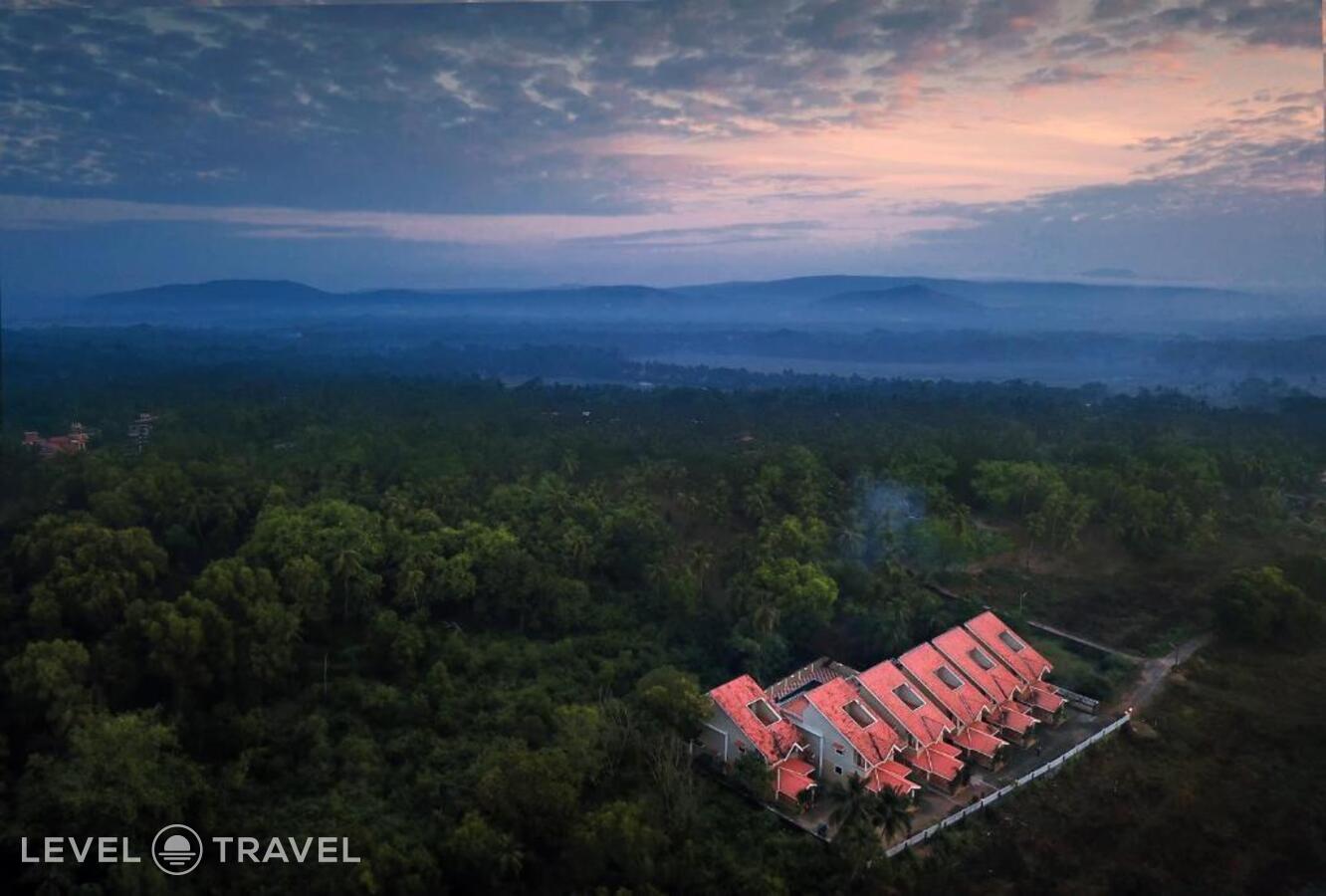 фотографии номера Вилла семейная отеля Treehouse Blue Villas в Индия(Колва) - фото №2