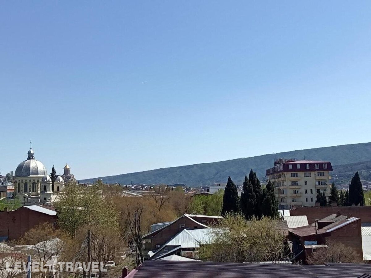 фотографии номера Улучшенный номер отеля Gold Tbilisi Hotel в Грузия(Тбилиси) - фото №1