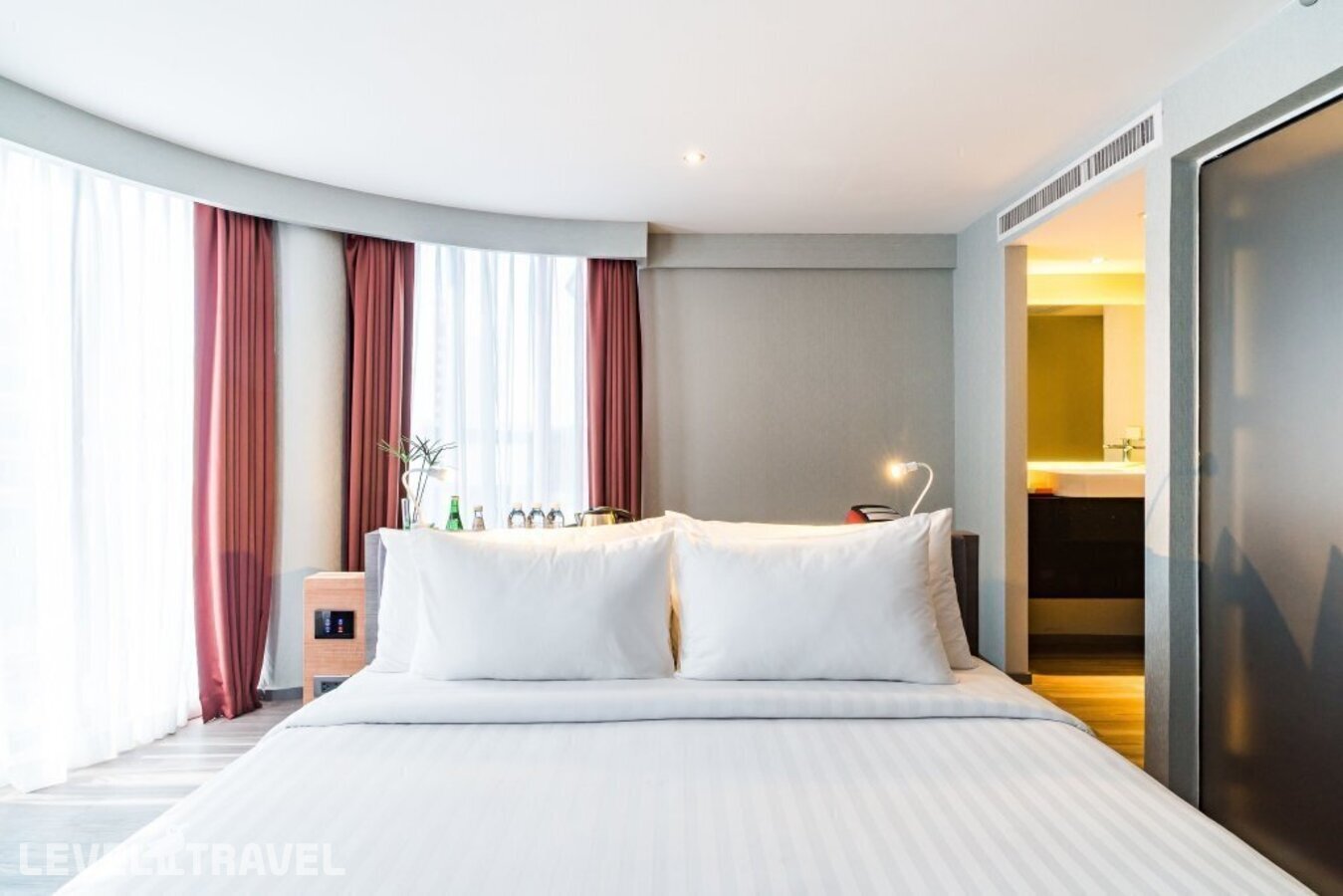 фотографии номера Номер Премьер отеля Citrus Grande Hotel Pattaya в Таиланд(Южная Паттайя) - фото №1