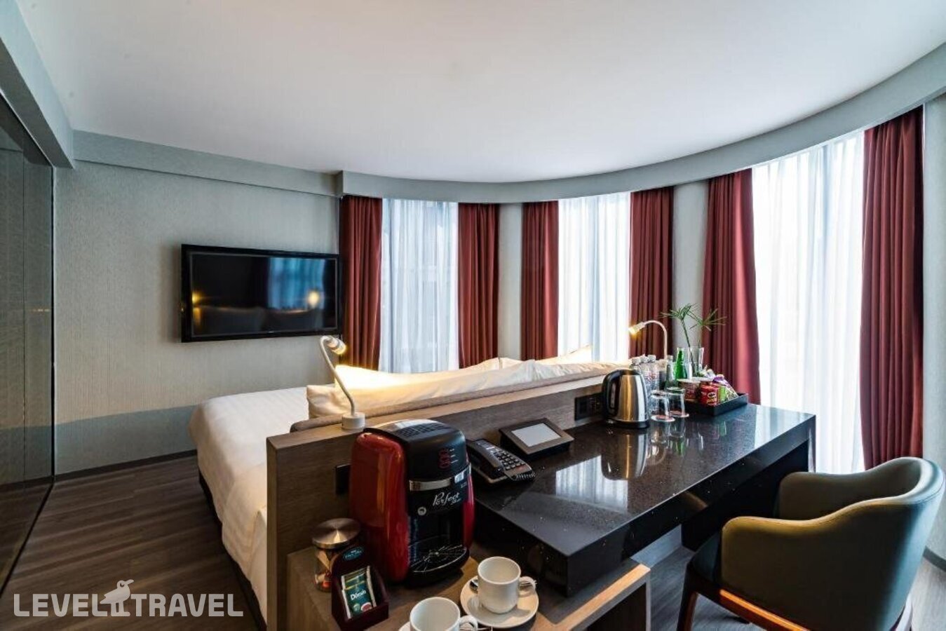 фотографии номера Номер Премьер отеля Citrus Grande Hotel Pattaya в Таиланд(Южная Паттайя) - фото №8