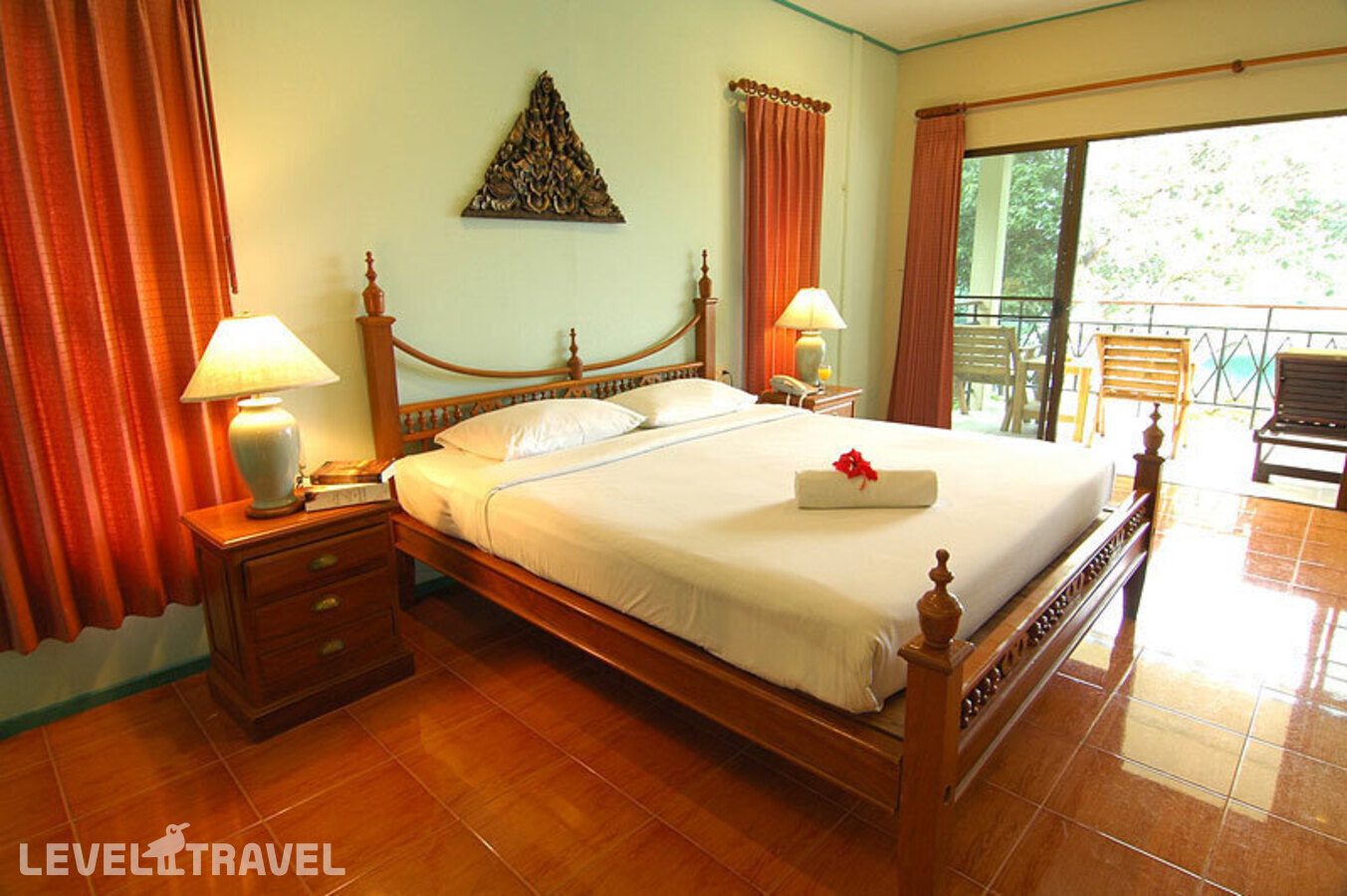 фотографии номера Делюкс отеля Phi Phi Bayview Premier Resort (Ex.Arayaburi Resort) в Таиланд(о. Пхи-Пхи) - фото №1