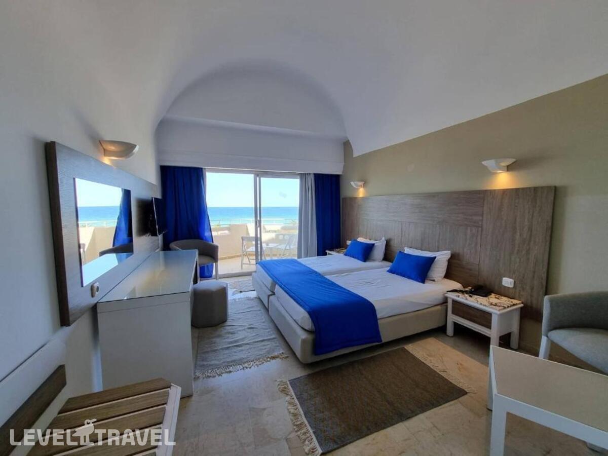 фотографии номера Стандартный с видом на море отеля Helya Beach & Spa в Тунис(Сканес) - фото №14
