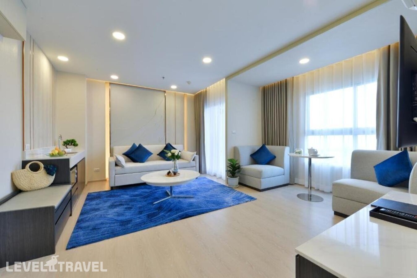 фотографии номера Люкс отеля Centre Point Hotel Pattaya в Таиланд(Наклуа) - фото №7