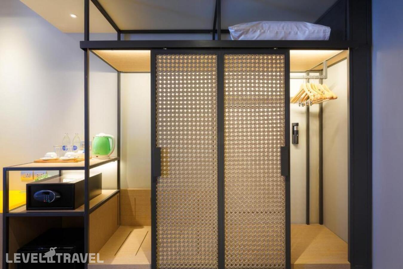 фотографии номера Семейный номер отеля Ibis Styles Bangkok Sukhumvit Phra Khanong в Таиланд(Бангкок) - фото №8