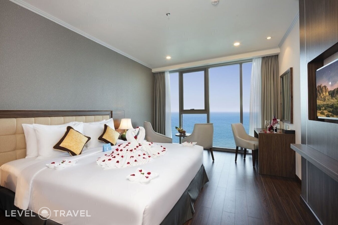 фотографии номера Семейный делюкс отеля Nha Trang Horizon Hotel в Вьетнам(Нячанг) - фото №4
