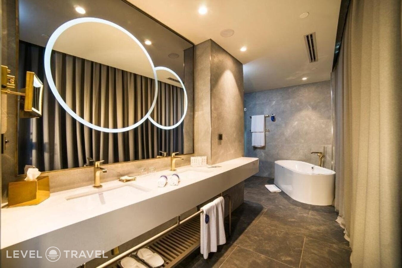 фотографии номера Люкс отеля Radisson Blu Hotel Vadistanbul в Турция(Сарыер) - фото №10