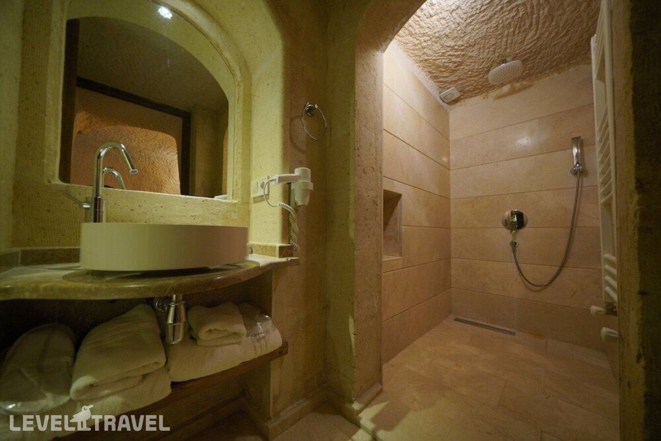 фотографии номера Делюкс отеля Maya Cave Hotel в Турция(Учхисар) - фото №27