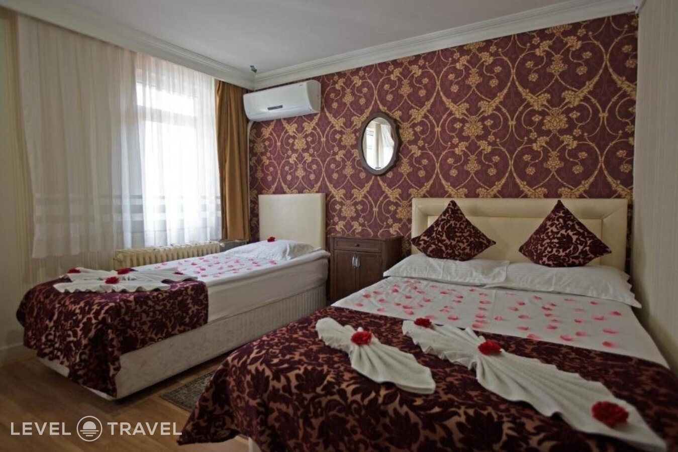 фотографии номера Трехместный экономичный отеля Sirkeci Emek Hotel в Турция(Сиркеджи) - фото №3