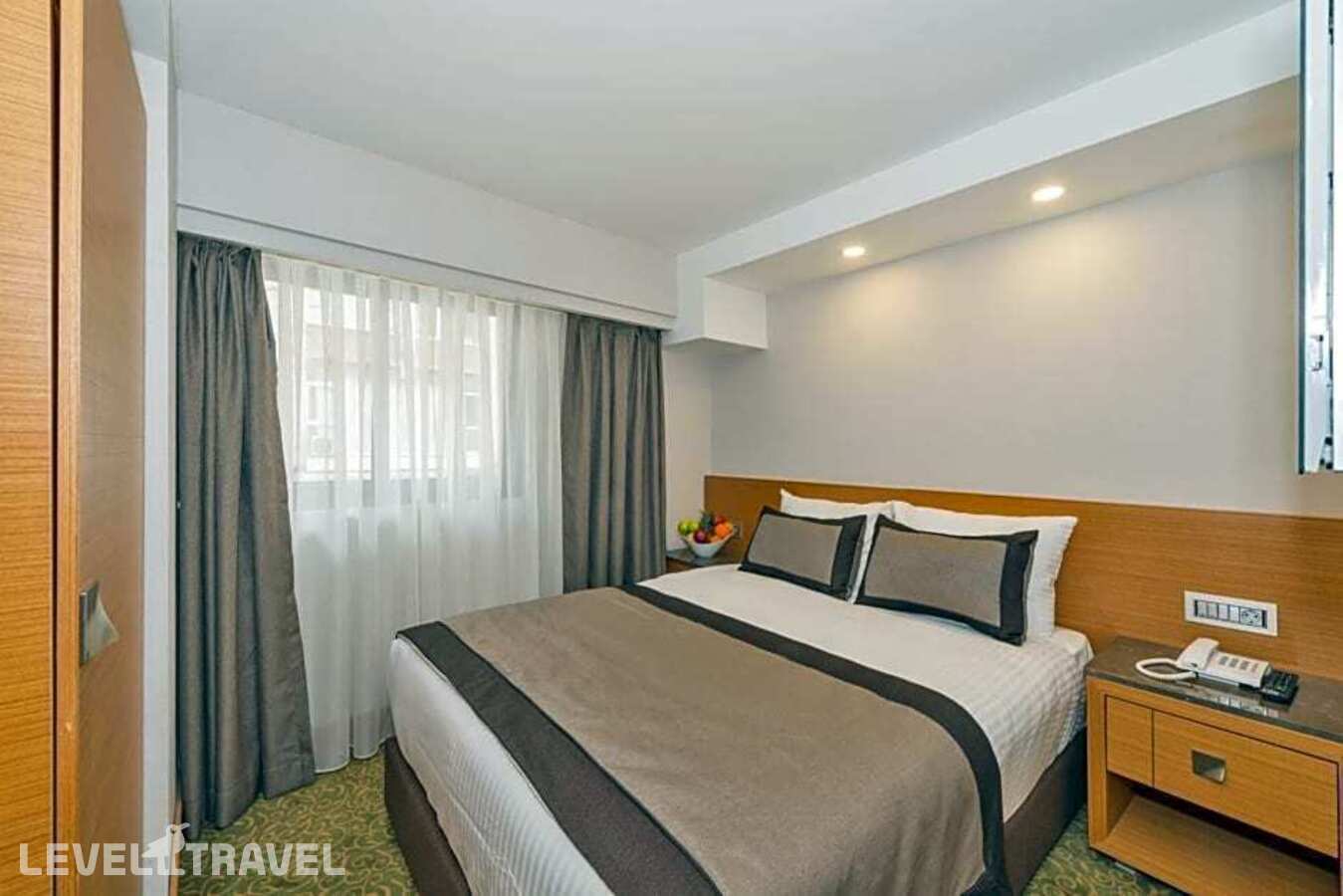 фотографии номера Семейный номер отеля Bisetun Hotel в Турция(Фатих) - фото №3