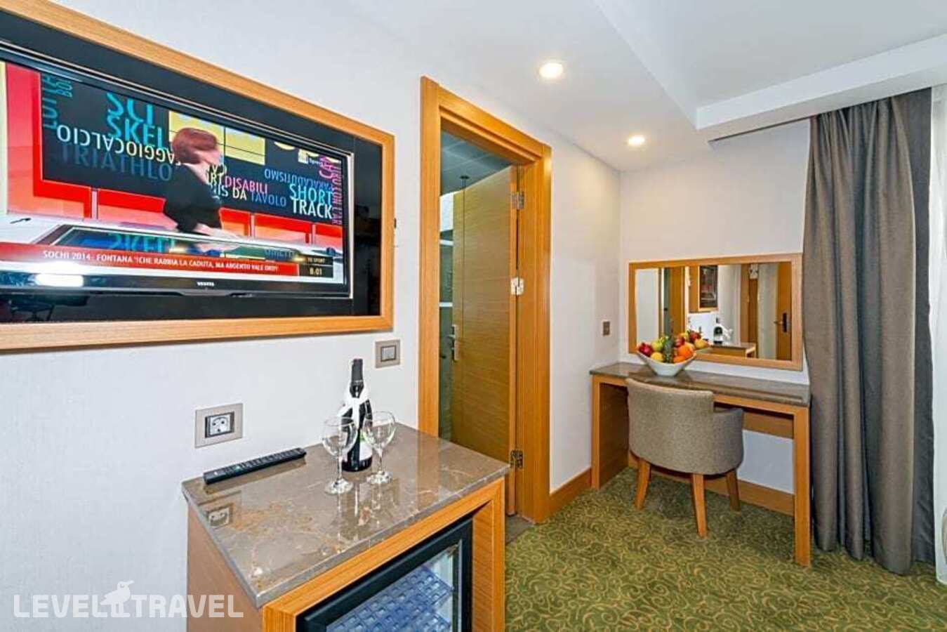 фотографии номера Семейный номер отеля Bisetun Hotel в Турция(Фатих) - фото №5
