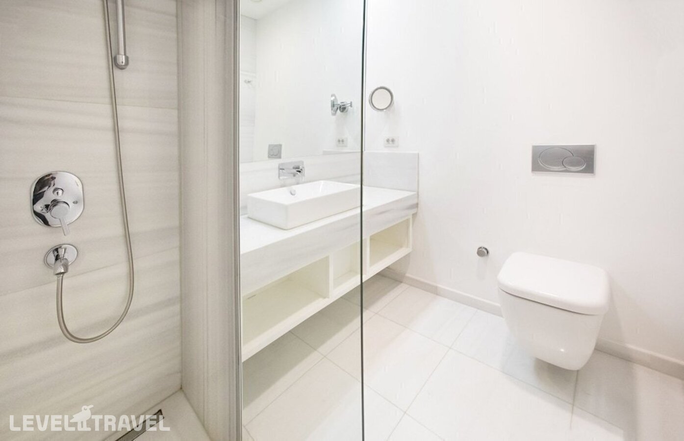 фотографии номера Семейный люкс отеля Lina Hotel Taksim Pera (Ex. Walton Hotels Taksim Pera) в Турция(Бейоглу) - фото №3