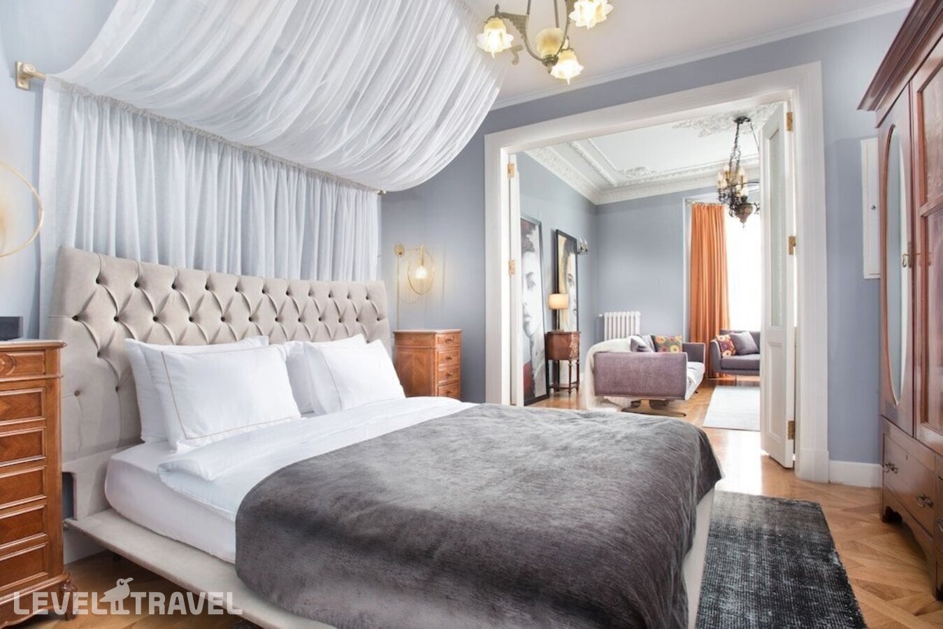 фотографии номера Семейный люкс отеля Lina Hotel Taksim Pera (Ex. Walton Hotels Taksim Pera) в Турция(Бейоглу) - фото №1
