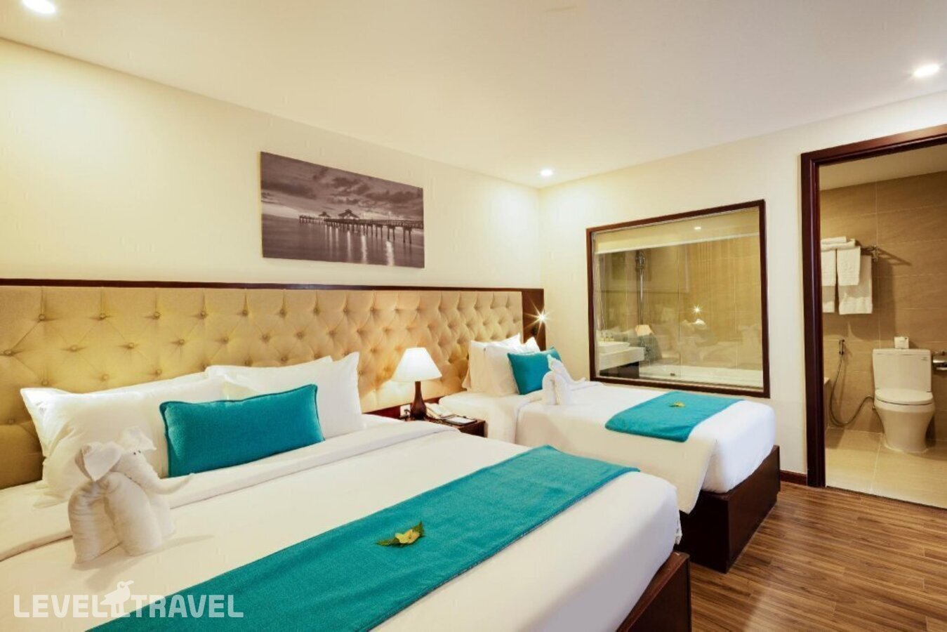 фотографии номера Люкс отеля Florida Hotel Nha Trang в Вьетнам(Нячанг) - фото №1