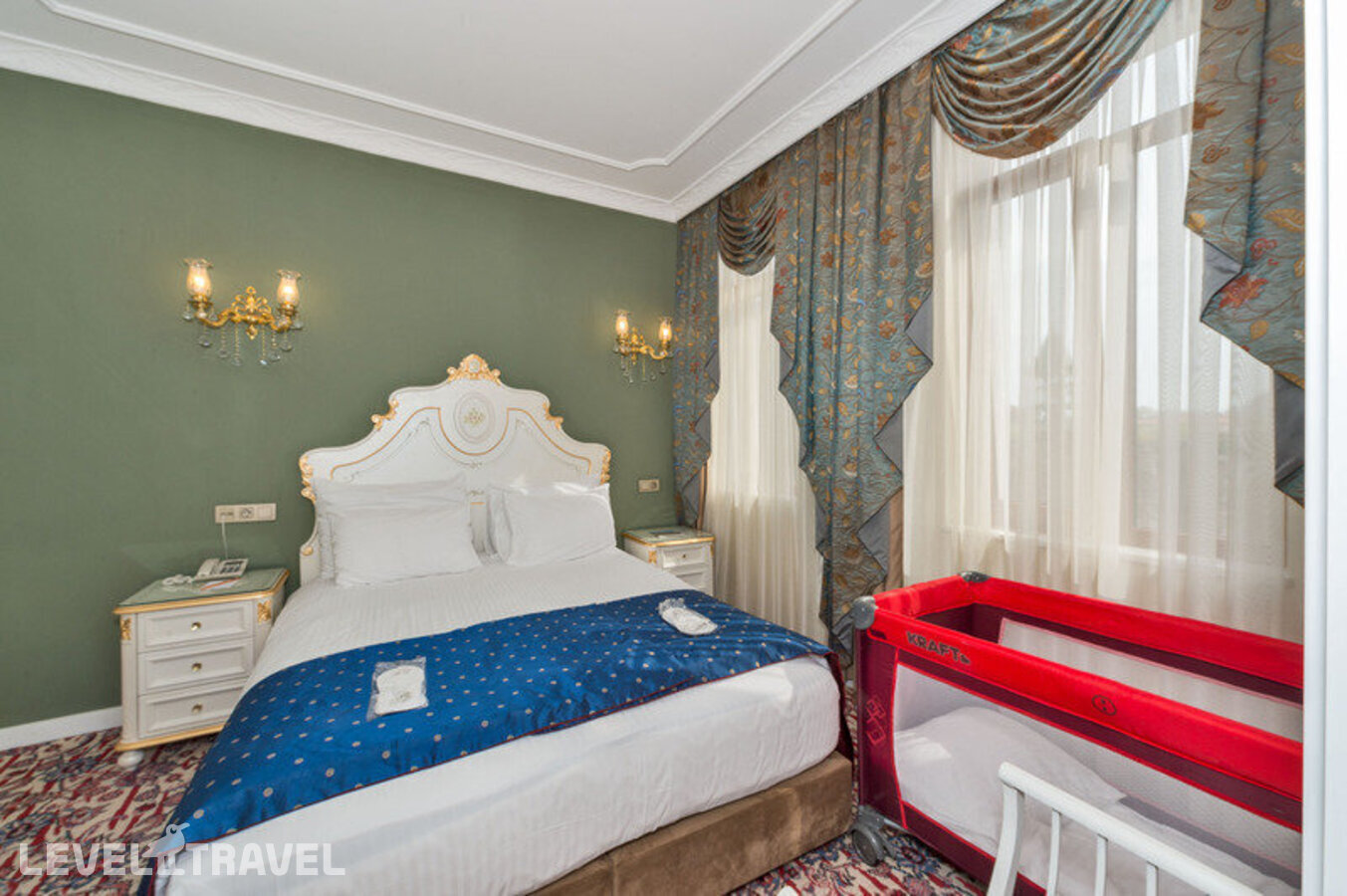 фотографии номера Улучшенный номер отеля The Galataport Hotel в Турция(Бейоглу) - фото №14