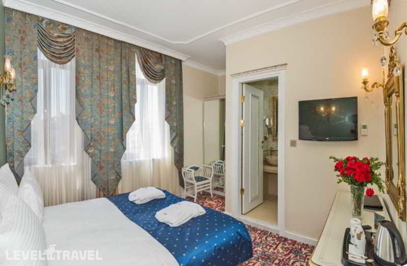 фотографии номера Улучшенный номер отеля The Galataport Hotel в Турция(Бейоглу) - фото №15