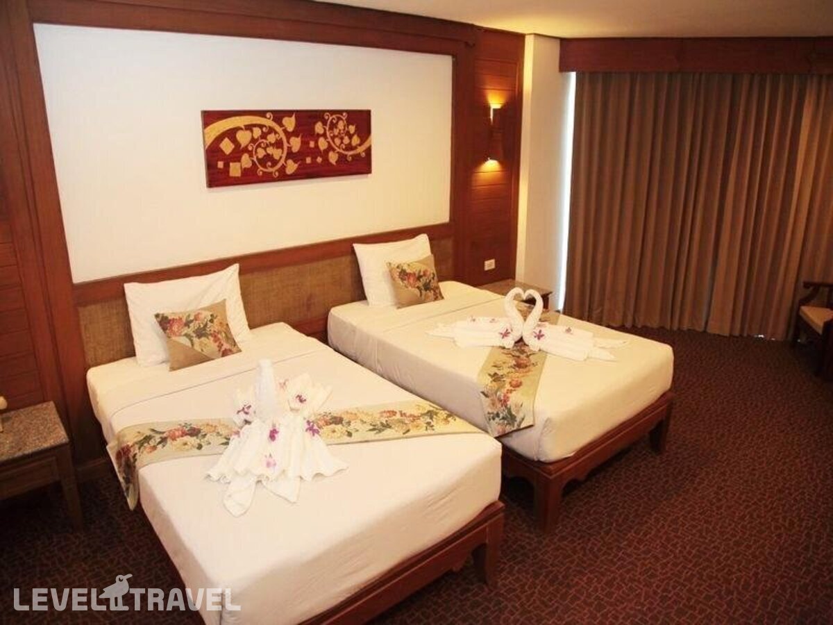 фотографии номера Улучшенный номер отеля Royal Twins Palace Hotel в Таиланд(Центральная Паттайя) - фото №7