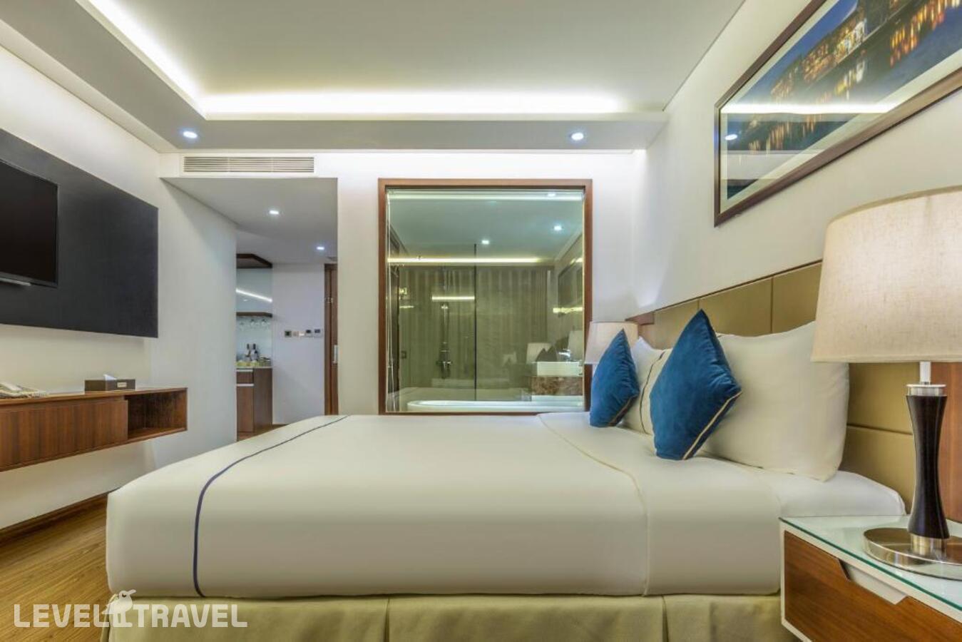 фотографии номера Апартаменты отеля Pavilion Hotel Danang в Вьетнам(Дананг) - фото №2