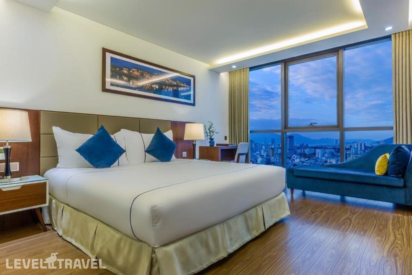 фотографии номера Апартаменты отеля Pavilion Hotel Danang в Вьетнам(Дананг) - фото №1
