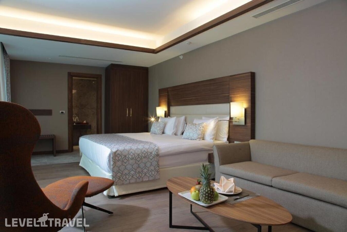 фотографии номера Трехместный люкс отеля Bricks Hotel Istanbul в Турция(Бахчелиэвлер) - фото №3