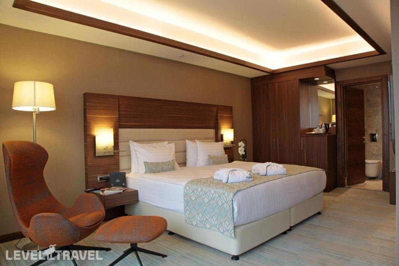 фотографии номера Трехместный полулюкс отеля Bricks Hotel Istanbul в Турция(Бахчелиэвлер) - фото №2