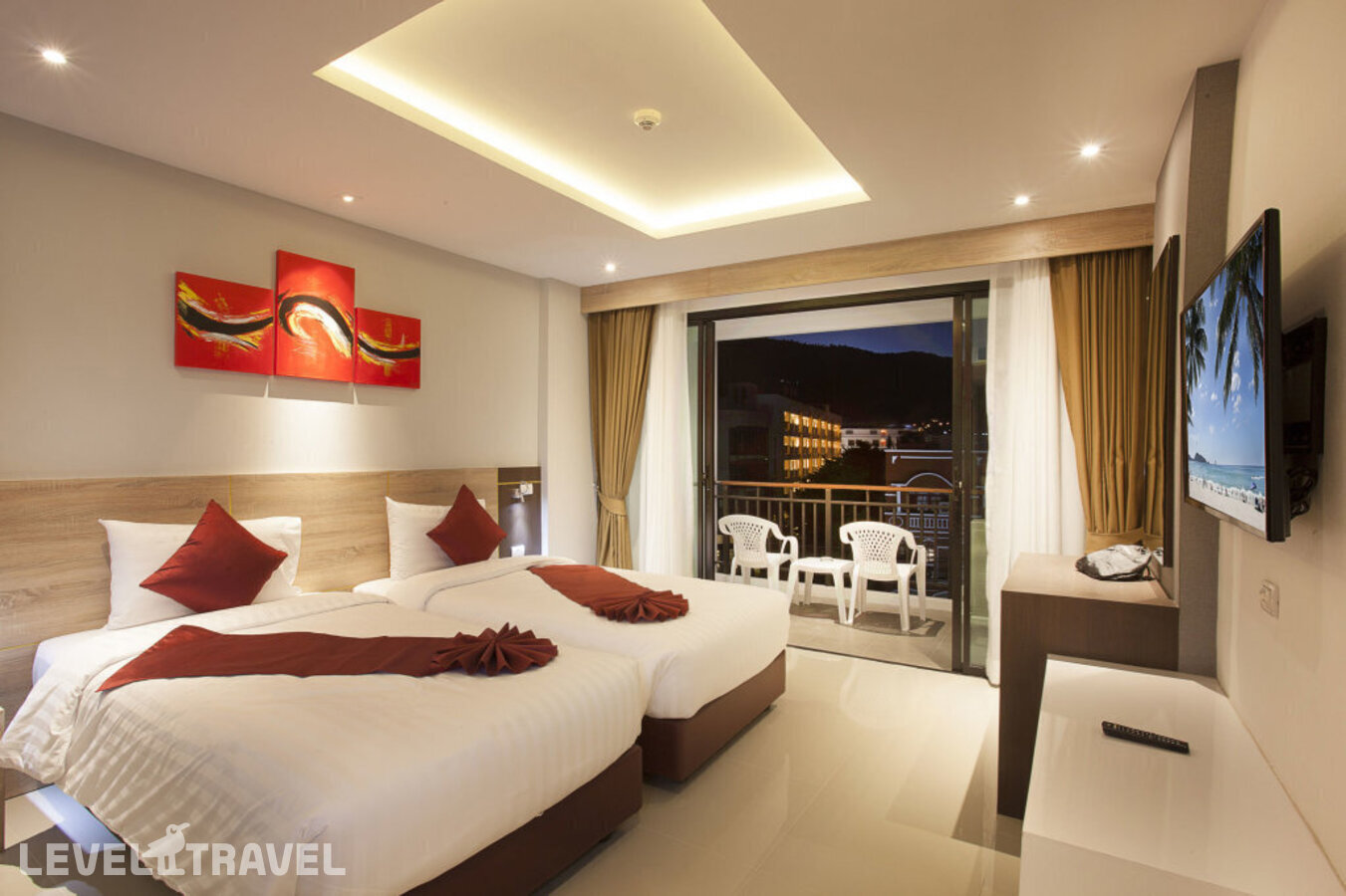 фотографии номера Делюкс отеля Paripas Patong Resort в Таиланд(Патонг Бич) - фото №12