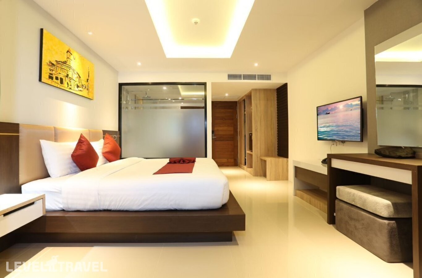 фотографии номера Делюкс отеля Paripas Patong Resort в Таиланд(Патонг Бич) - фото №5