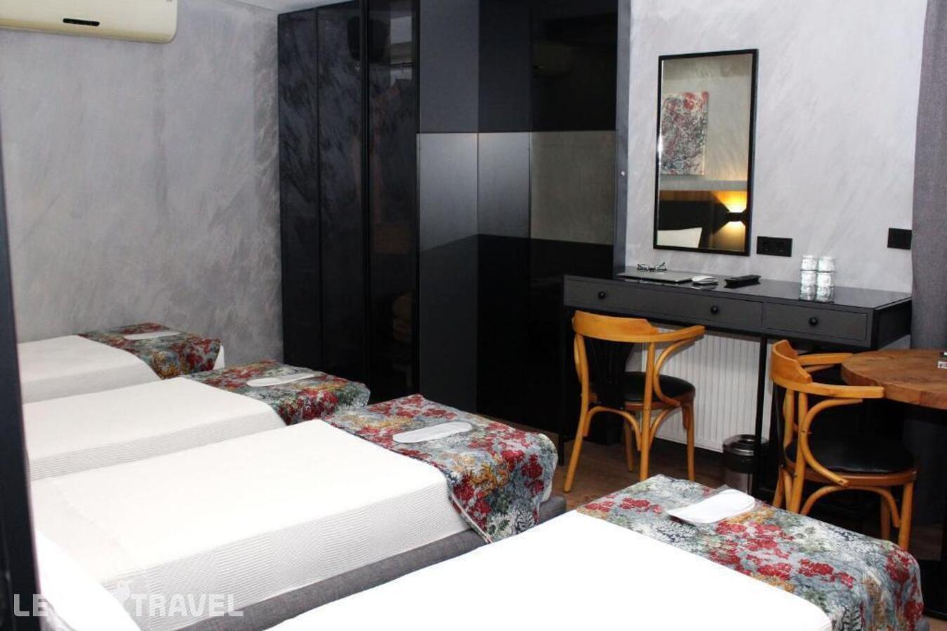 фотографии номера Четырехместный делюкс отеля Istanbul Fair Hotel в Турция(Кючюкчекмедже) - фото №6