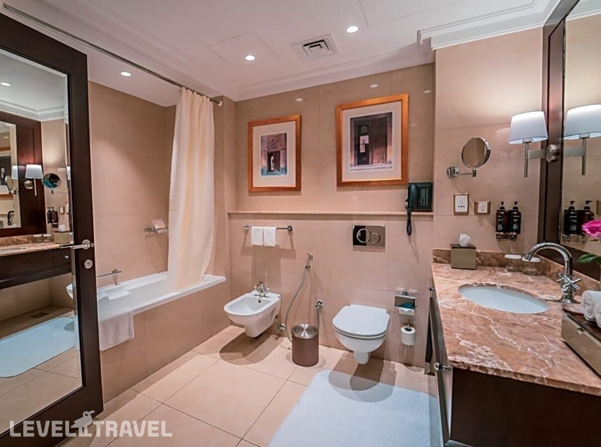 фотографии номера Полулюкс отеля Millennium Hotel Doha в Катар(Доха) - фото №3