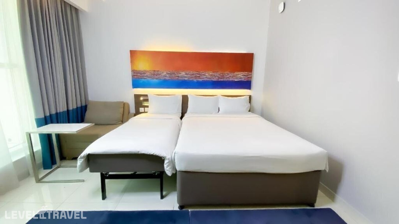фотографии номера Трехместный номер отеля Citymax Business Bay Hotel в ОАЭ(Бизнес Бей) - фото №1
