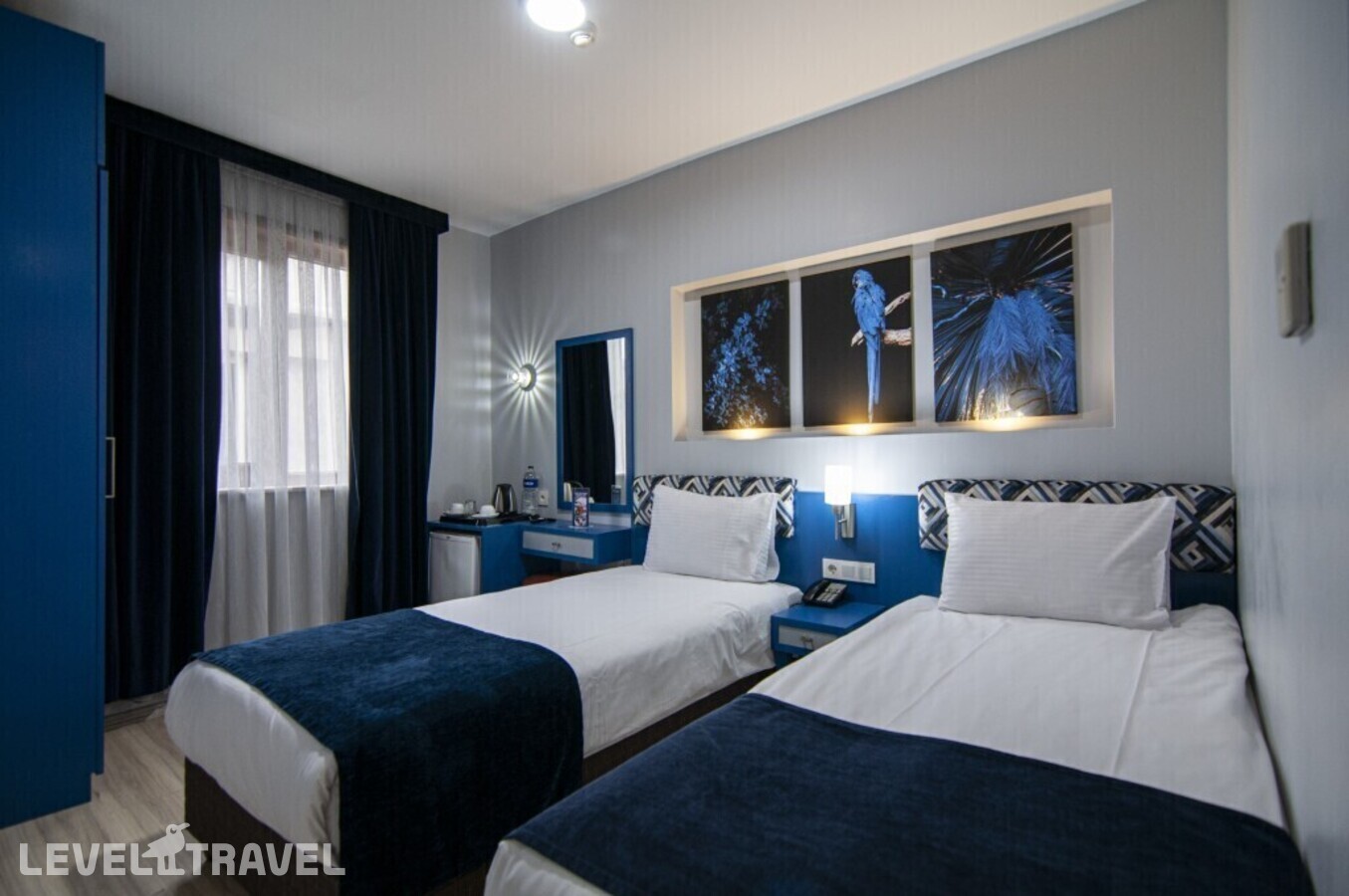 фотографии номера Стандартный номер отеля Lapis Inn Hotel & Spa (Ex. Ambassador Hotel) в Турция(Фатих) - фото №2