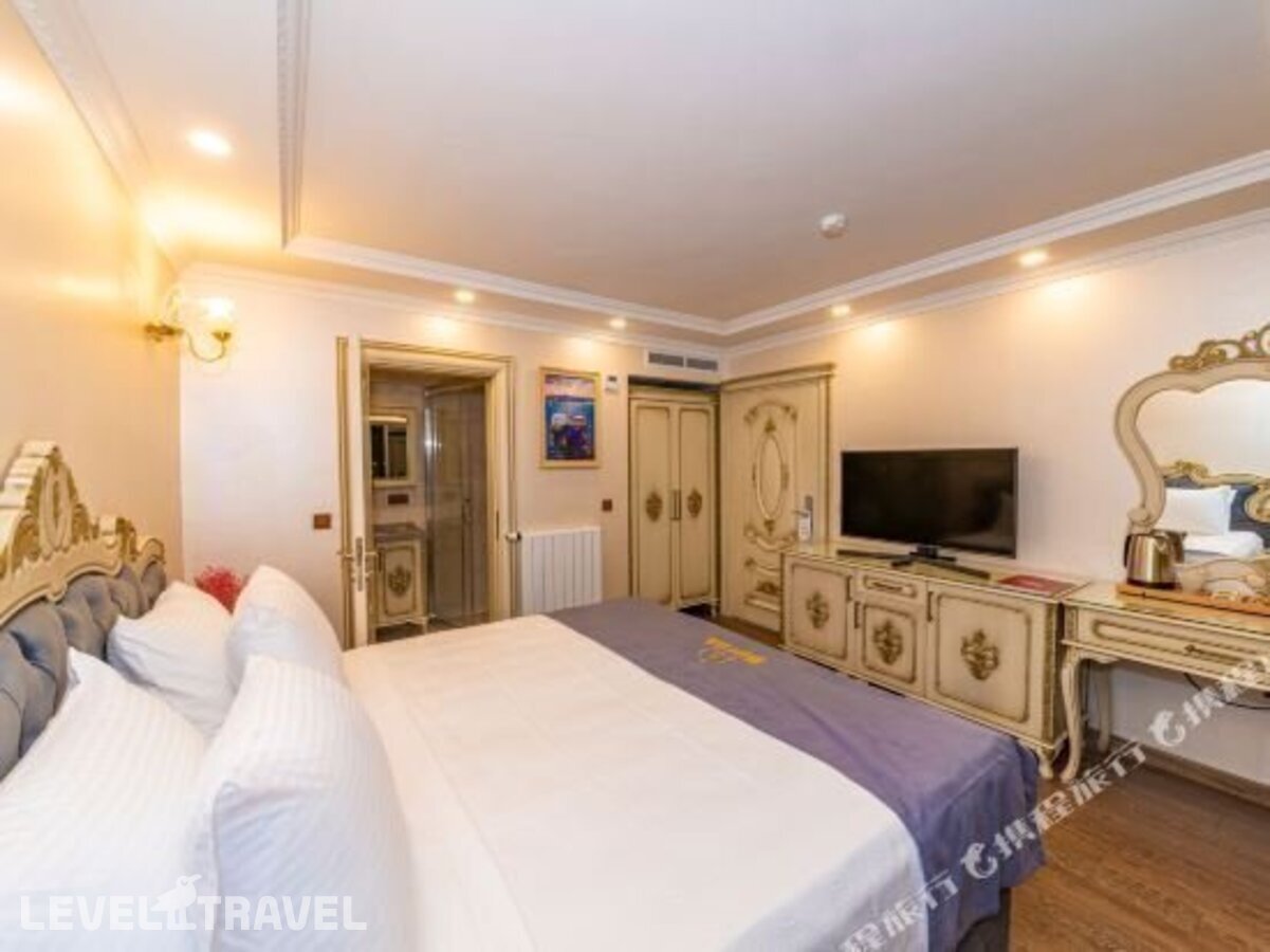 фотографии номера Стандартный номер отеля Czn Burak Hotel в Турция(Бейоглу) - фото №11