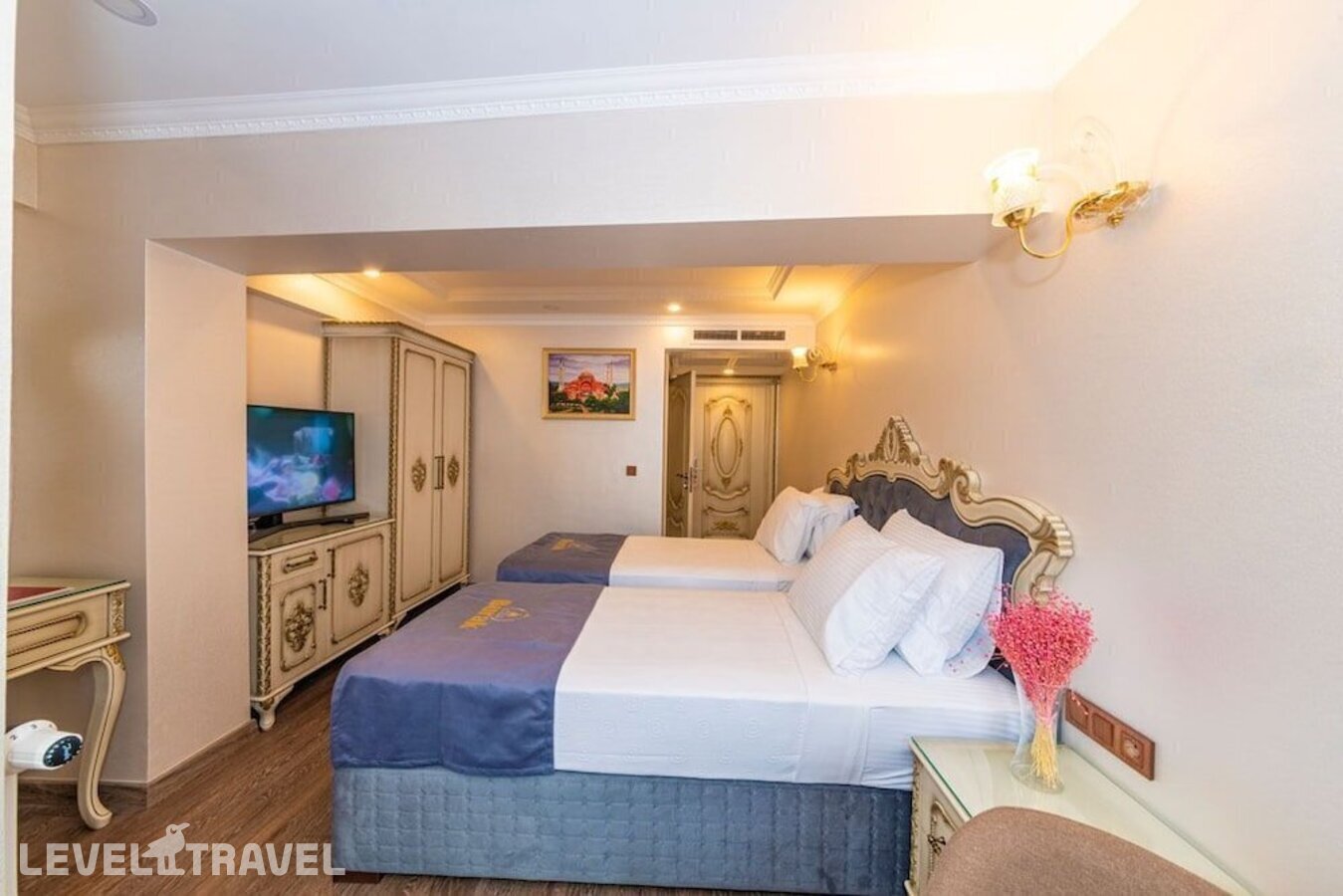 фотографии номера Стандартный номер отеля Czn Burak Hotel в Турция(Бейоглу) - фото №6