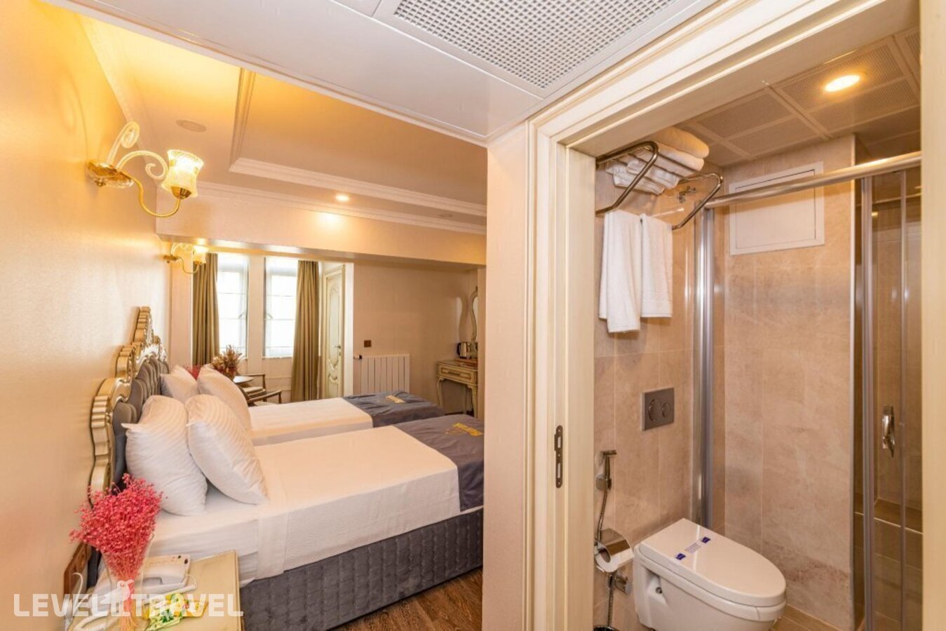 фотографии номера Стандартный номер отеля Czn Burak Hotel в Турция(Бейоглу) - фото №3