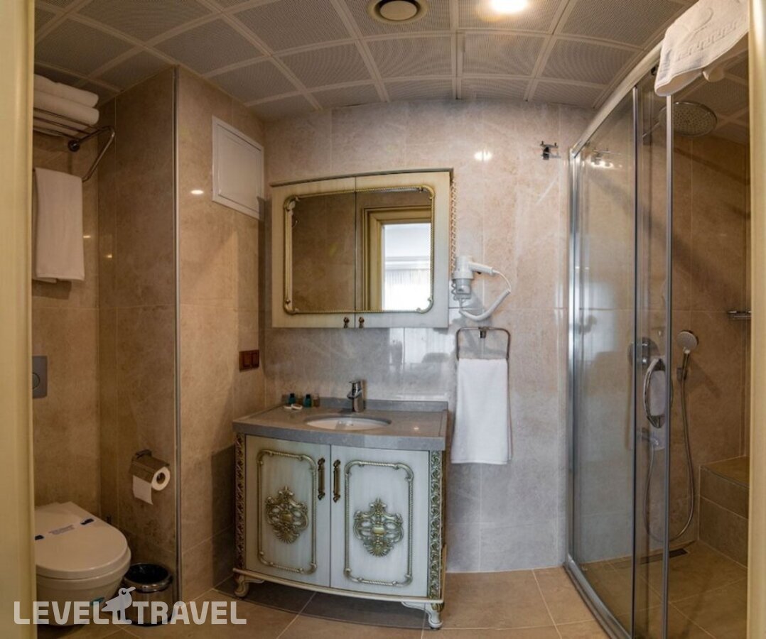 фотографии номера Делюкс отеля Czn Burak Hotel в Турция(Бейоглу) - фото №2