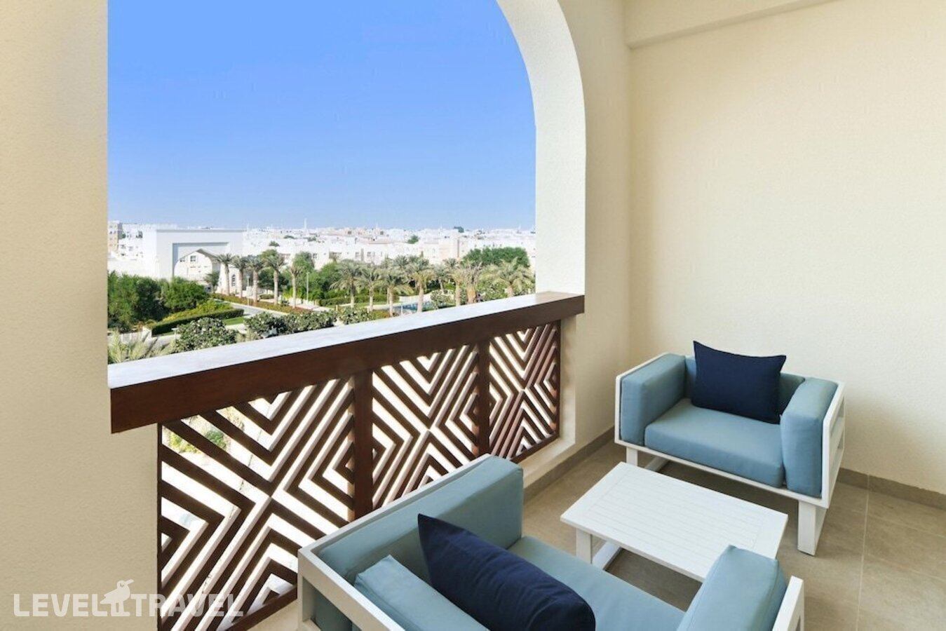 фотографии номера Люкс роскошный отеля Al Messila, A Luxury Collection Resort & Spa в Катар(Доха) - фото №5