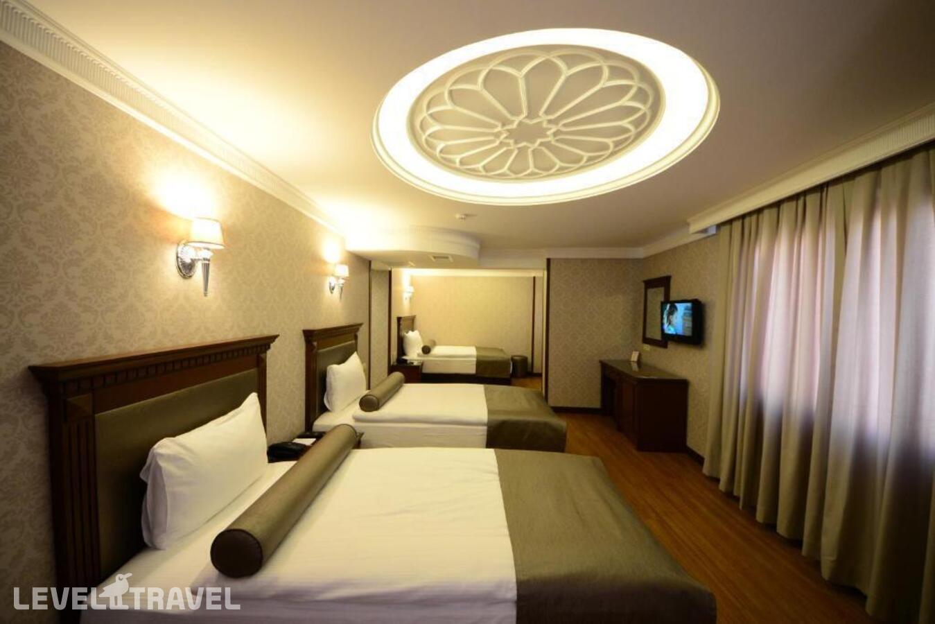 фотографии номера Четырехместный номер отеля Grand Bazaar Hotel в Турция(Фатих) - фото №2