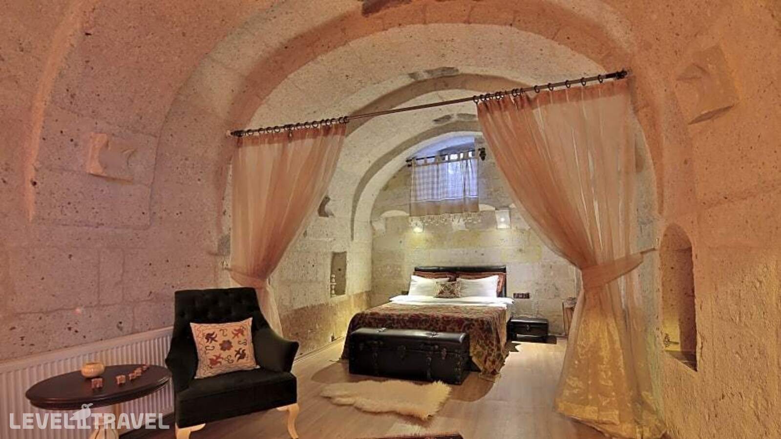 фотографии номера Улучшенный семейный отеля Sakli Konak Cappadocia Hotel в Турция(Учхисар) - фото №12