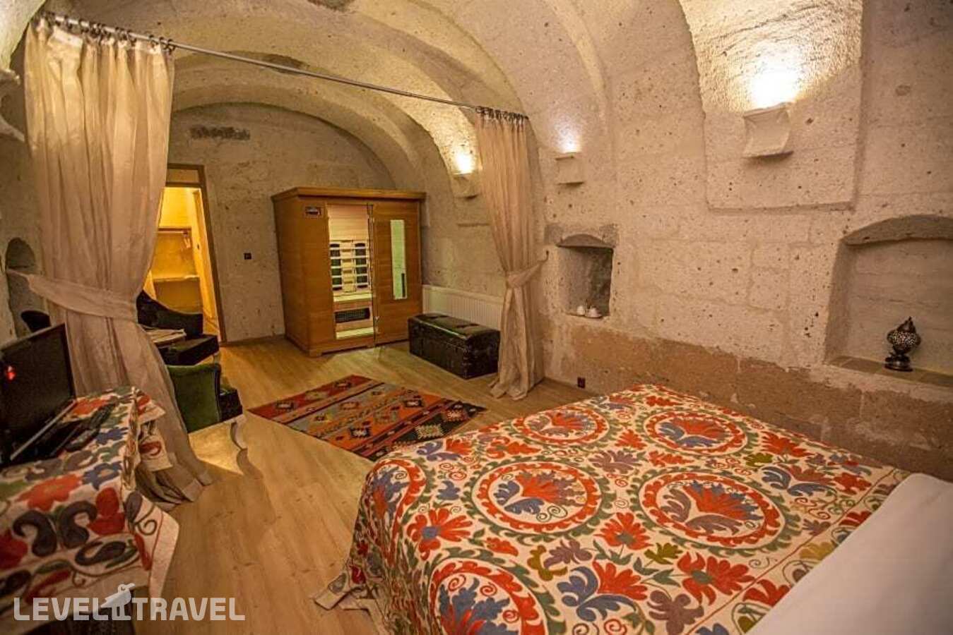 фотографии номера Улучшенный семейный отеля Sakli Konak Cappadocia Hotel в Турция(Учхисар) - фото №5