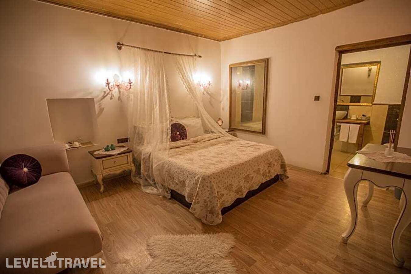 фотографии номера Делюкс отеля Sakli Konak Cappadocia Hotel в Турция(Учхисар) - фото №2