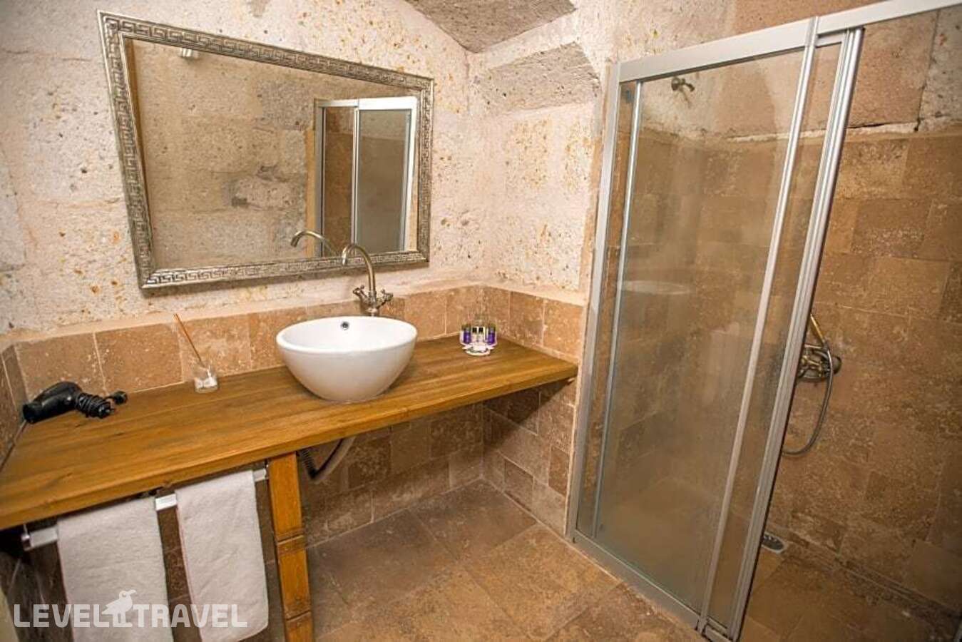 фотографии номера Семейный номер отеля Sakli Konak Cappadocia Hotel в Турция(Учхисар) - фото №5