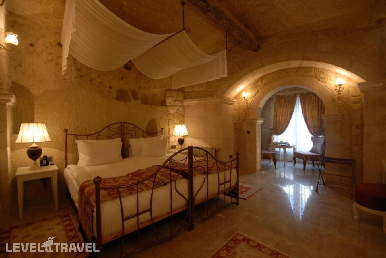 фотографии номера Улучшенный люкс отеля Tafoni Houses Cave Hotel в Турция(Ортахисар) - фото №4