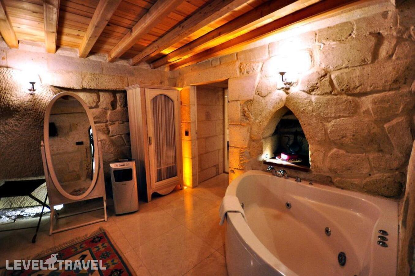 фотографии номера Улучшенный люкс отеля Tafoni Houses Cave Hotel в Турция(Ортахисар) - фото №41