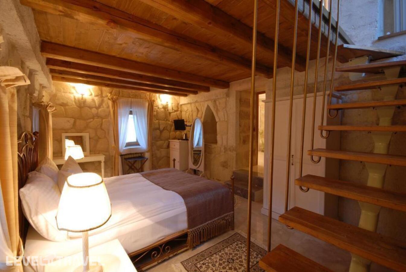 фотографии номера Улучшенный люкс отеля Tafoni Houses Cave Hotel в Турция(Ортахисар) - фото №5