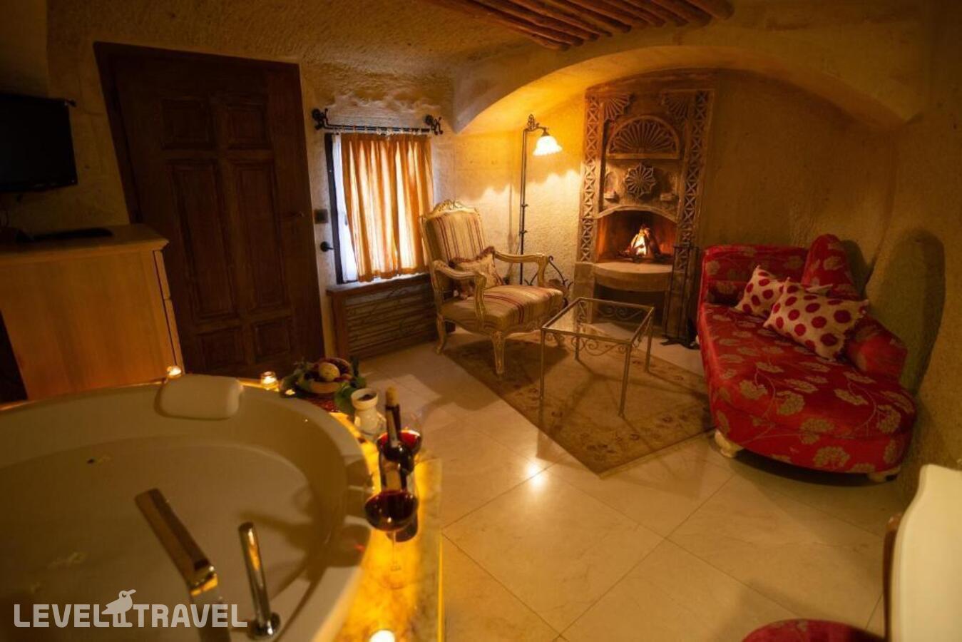 фотографии номера Улучшенный люкс отеля Tafoni Houses Cave Hotel в Турция(Ортахисар) - фото №35