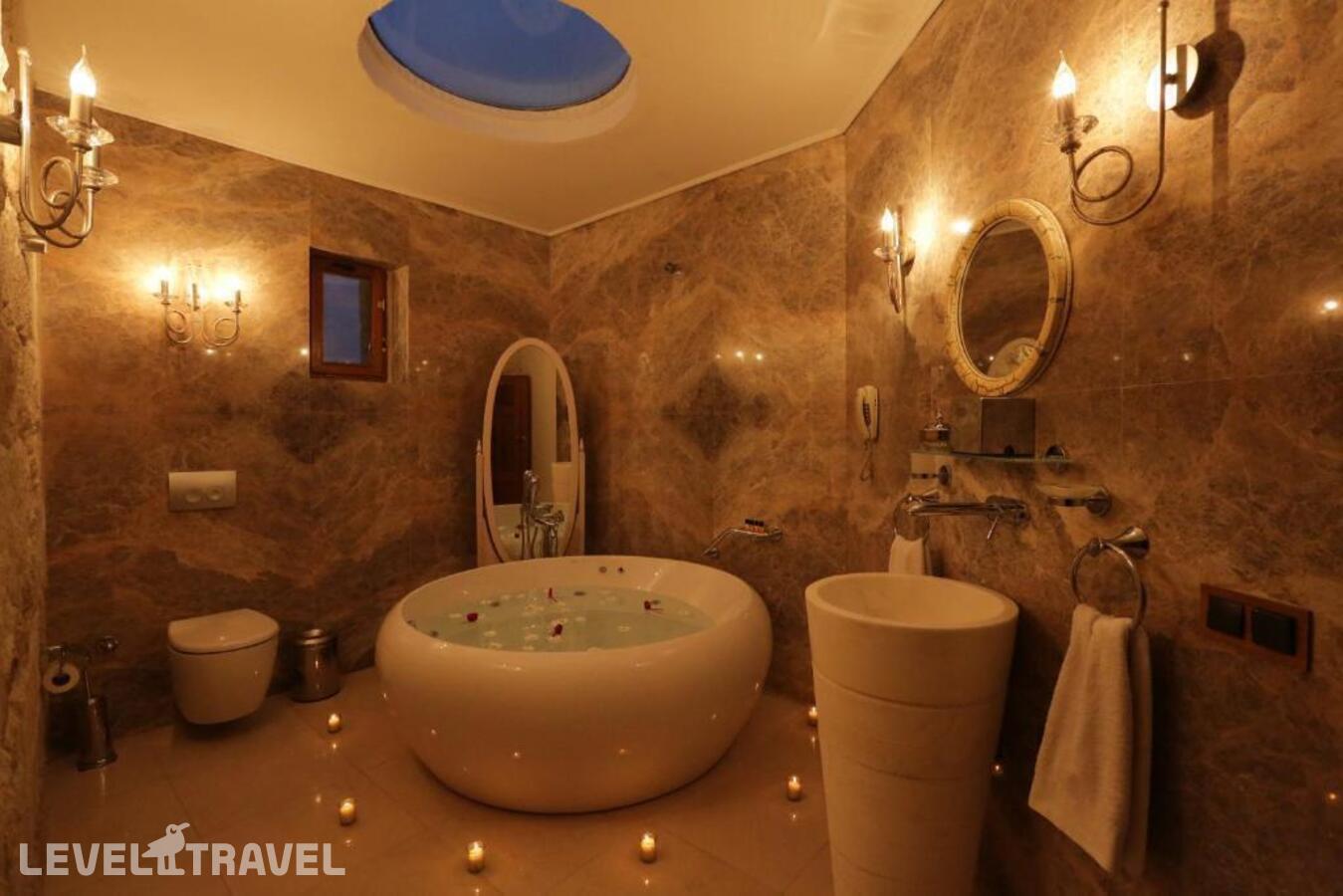 фотографии номера Улучшенный люкс отеля Tafoni Houses Cave Hotel в Турция(Ортахисар) - фото №26
