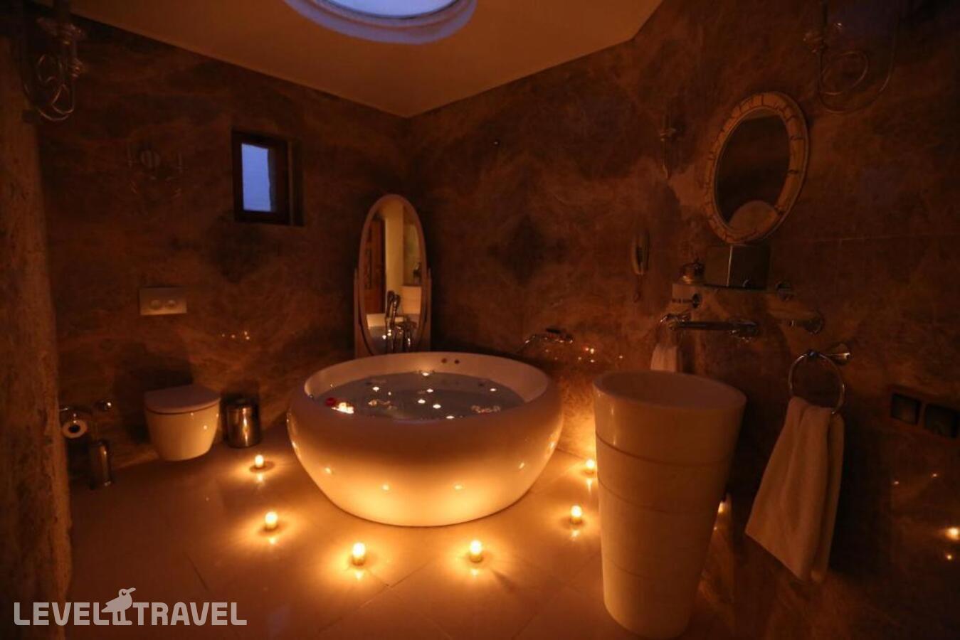 фотографии номера Улучшенный люкс отеля Tafoni Houses Cave Hotel в Турция(Ортахисар) - фото №37